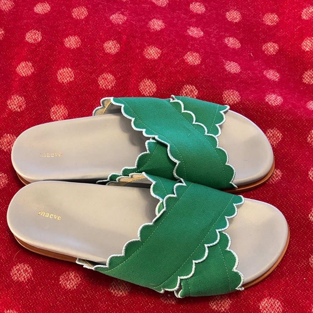 Maeve Emerald Scalloped Slide Sandals